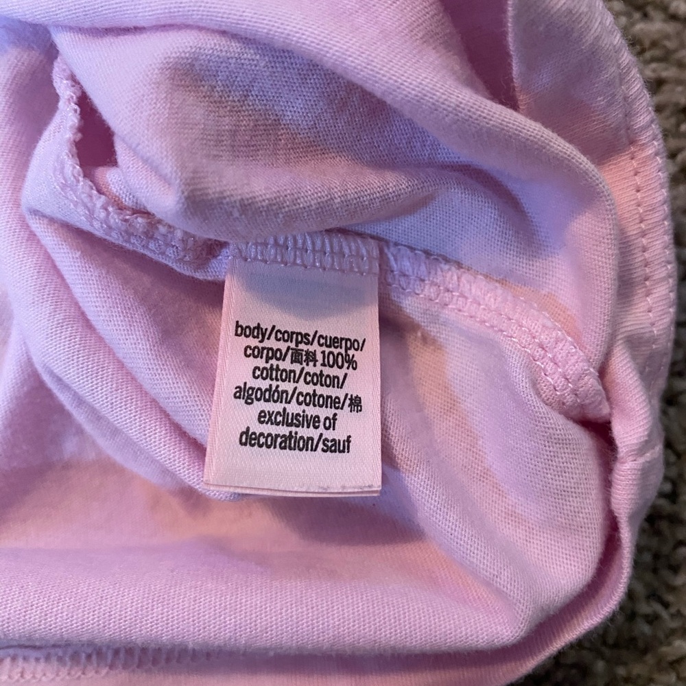 Victoria’s Secret  Short Sleeve Women's Lounge T with heart detail - Picture 3 of 6